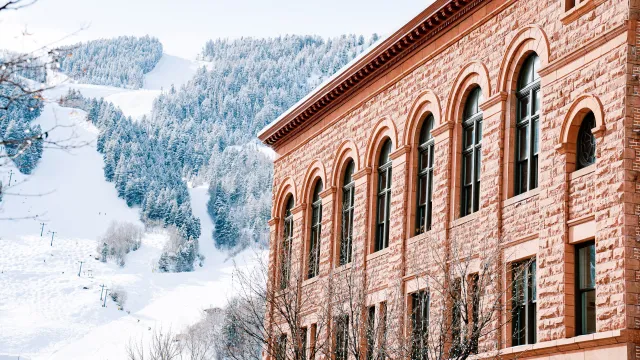 building in aspen in the winter