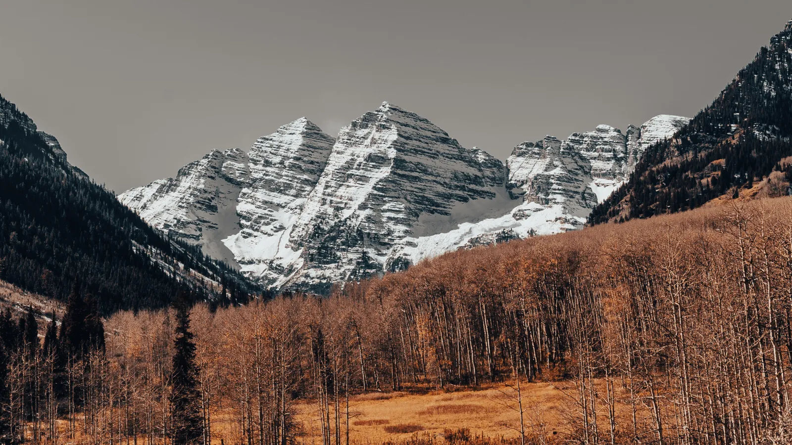 Maroon Bells in Fall 