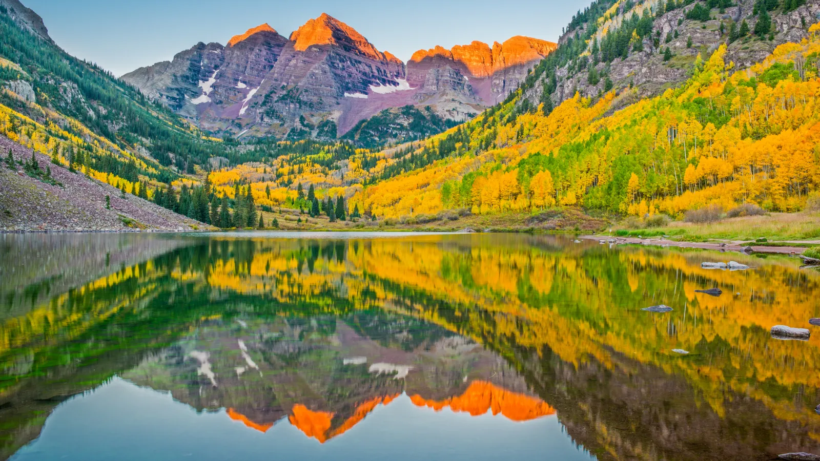Fall at the Maroon Bells in Aspen
