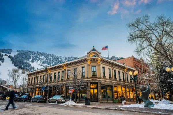 downtown aspen winter