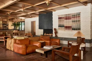 Mollie Aspen Common Area
