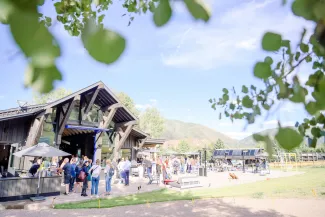 2023 afternoon blend at buttermilk mountain lodge in aspen, co