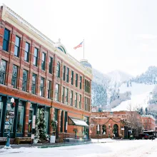 5 reasons to Visit Aspen in Early Winter