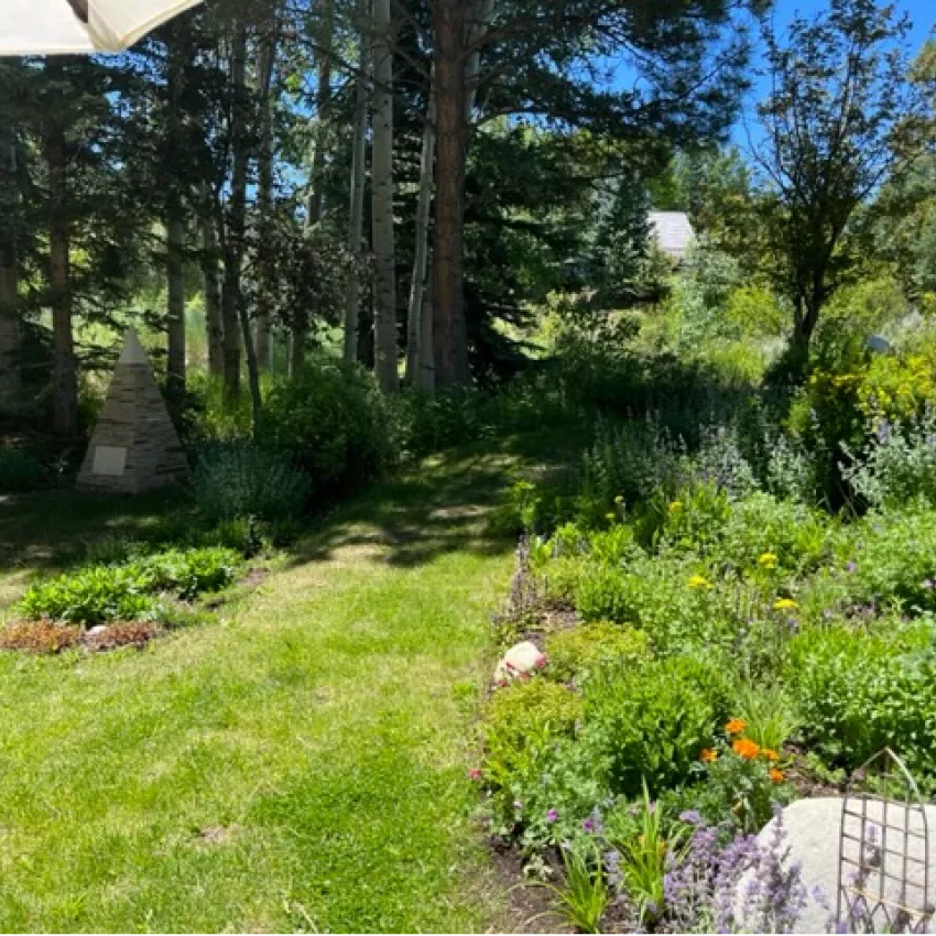 Aspen Chapel Garden 