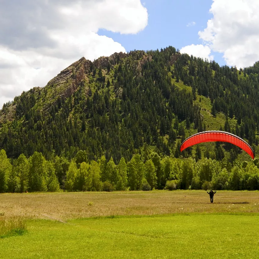 hi Summer Paragliding BrettFriel
